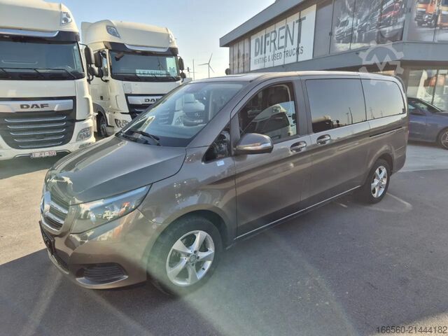 Autobús de pasajeros Mercedes-Benz V 220 CDI