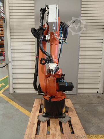 Robot przemysłowy KUKA KR16 R2010 C4