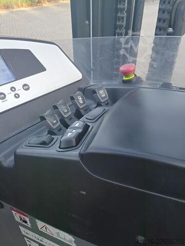 Reachtruck STILL FM-X20 SE