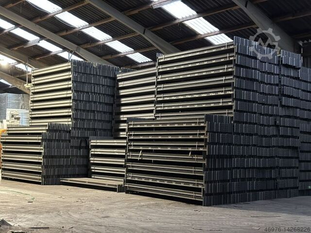 Traversering / 3.300 mm / INP: 80x42 mm / 5HK SSI Schäfer PR600 Palettenregaltraverse