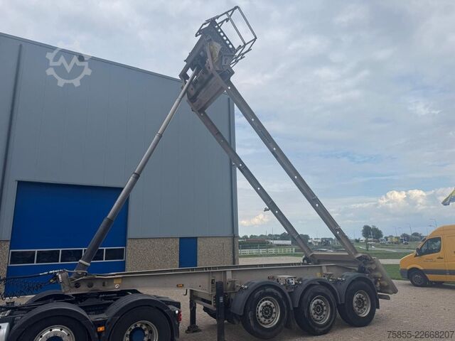 Transport av containrar Schmitz Cargobull Gotha SGF S3 20FT Kipper-Tipper-Kiep / 1x Lift-Axle /...