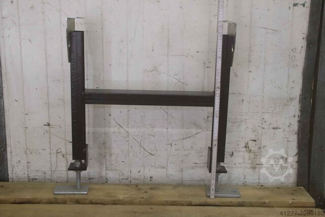 Halterung für Förderband unbekannt 665/150/H617 mm