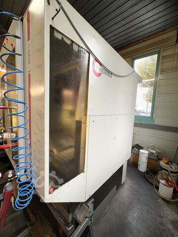 Centro de usinagem vertical HERMLE C 800 V