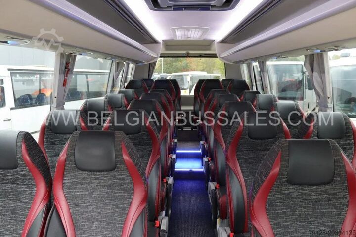 Minibus Iveco Daily Wing Indcar