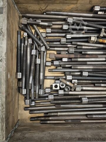 Upínací zařízení Gewindestangen M24