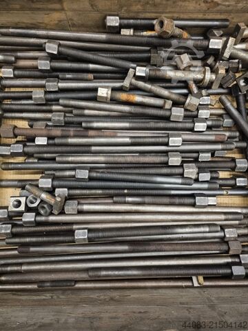 Upínací zařízení Gewindestangen M24