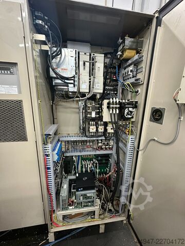 Függőleges megmunkáló központ HITACHI SEIKI VK 45 II