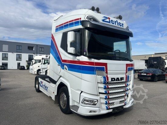 Τυπική μονάδα τράκτορα DAF XG+ 530FT, RETARDER,   EURO6, STANDKLIMA LEDER, FERNSEHER,KAFFEEMASCHINE