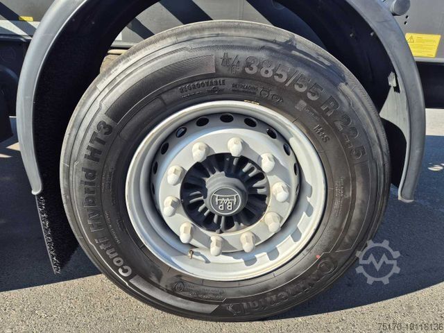 Naczepa z wymienną zabudową KRONE SD BDF BPW-Achsen Liftachse mitte Container