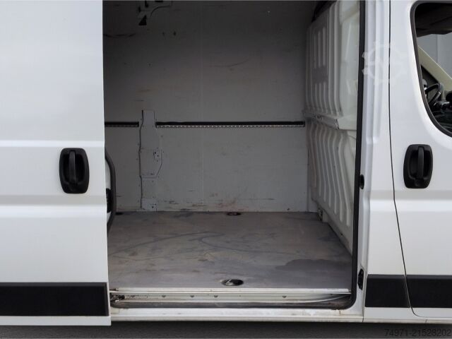 Bestelwagen Opel Movano Kasten L3H2 3,5t 2.2D*AHK Temp Navi R-Kam
