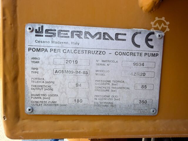 Caminhão bomba de concreto Iveco EUROCARGO 180-280