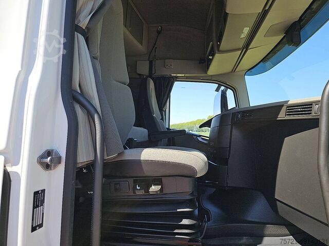 Standard-SZM VOLVO FH 460 I-SAVE SKIRTS 2XTANK