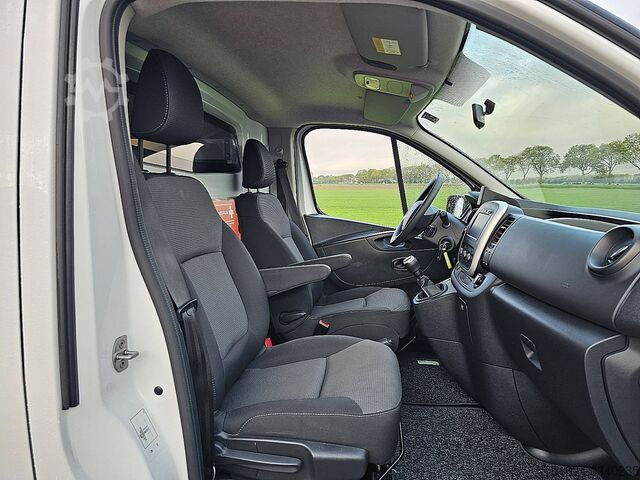 Hochdachkombi RENAULT TRAFIC 1.6 DCI L1H1 Navi Euro6 AC!