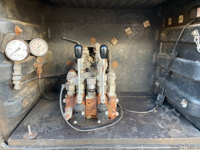 Tipper semitrailer KEMPF ca. 50m³ 2-Seiten Kombikipper/Schleuse/Alufelgen