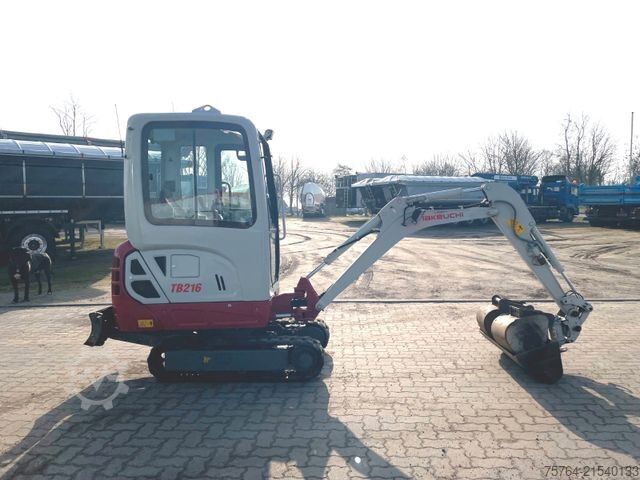 Mini excavator TAKEUCHI TB 216/Powertilt/ Verbreiterbar/TOP ZUSTAND!