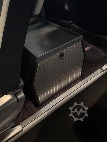 Motor coach SETRA S 515 HD VIP Edition 49 Sitze EURO 6