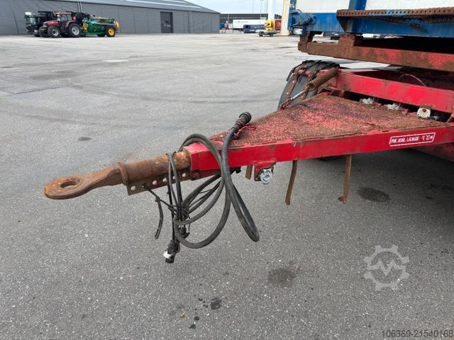 Three-way tipper trailer Dapa 4 axle tipper trailer 30 t