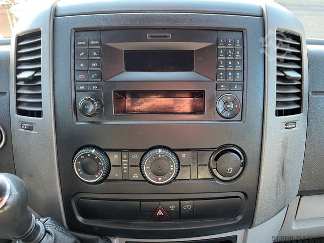 Box van VOLKSWAGEN CRAFTER KOFFER LBW + PORTALTÜR HECKANTRIEB KLIMA