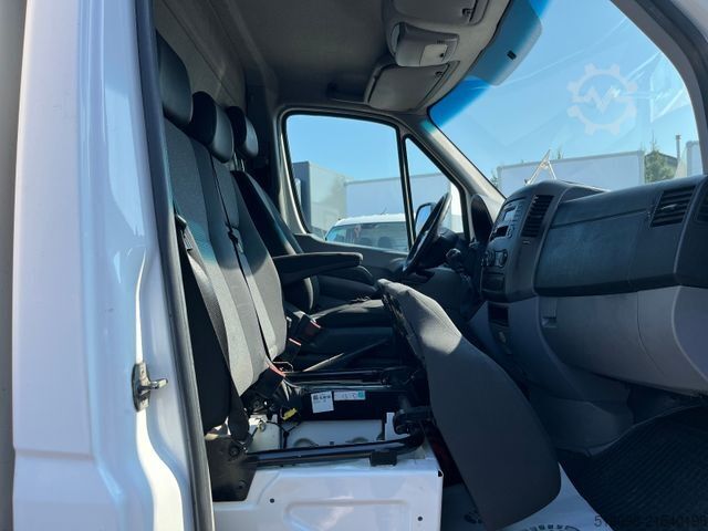 Box van VOLKSWAGEN CRAFTER KOFFER LBW + PORTALTÜR HECKANTRIEB KLIMA