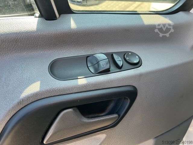 Box van VOLKSWAGEN CRAFTER KOFFER LBW + PORTALTÜR HECKANTRIEB KLIMA