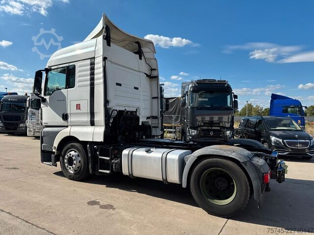 Yüksek hacimli çekici MAN TGX 18.460 * VOLUMEN * RETARDER*315 / 70 BEREIFT
