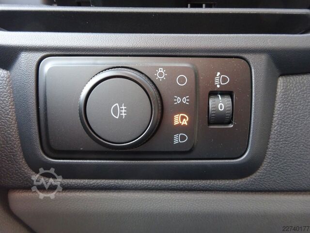 Duba panelată FORD Transit Custom 320L1 Sport 4x4 Aut. AHK Standhz