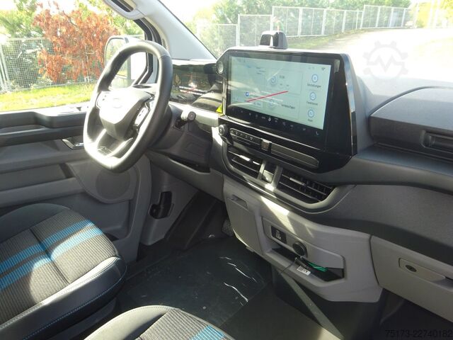 Bestelwagen FORD Transit Custom 320L1 Sport 4x4 Aut. AHK Standhz
