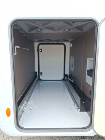 Halvintegreret autocamper BÜRSTNER B66 TD 690 *Hubbett*Lithium*TV/SAT