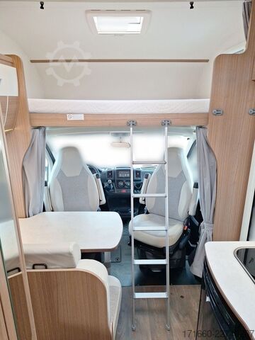 Alkove-camper CARADO A 132 wenig Kilometer