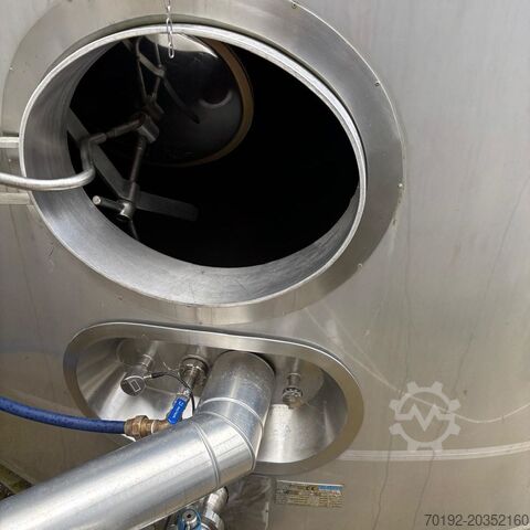 Δεξαμενή αποθήκευσης γαλακτοκομικών 50.000 λίτρων, μονωμένη, από V2A με προπελοαναδευτήρα Priamo Food Technologies K0158