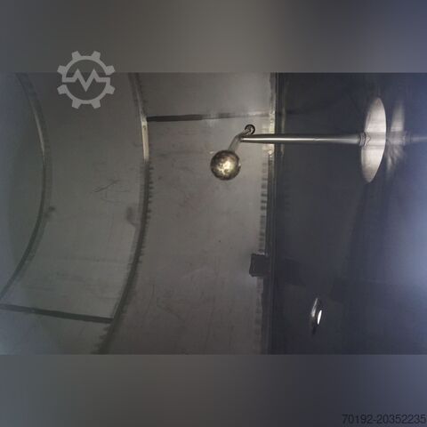 Απομονωμένη δεξαμενή αποθήκευσης 50.000 λίτρων από V2A με πλευρικό προπελοαναδευτήρα. K0151