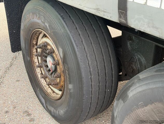 Nyitott ponyvás félpótkocsi GROENEWEGEN DRO-14-27 GALVANISED CHASSIS DISC BRAKES SLIDING