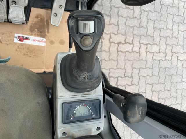 Minibagr NEUSON ET 18 / Schnellwechsler / Schaufel