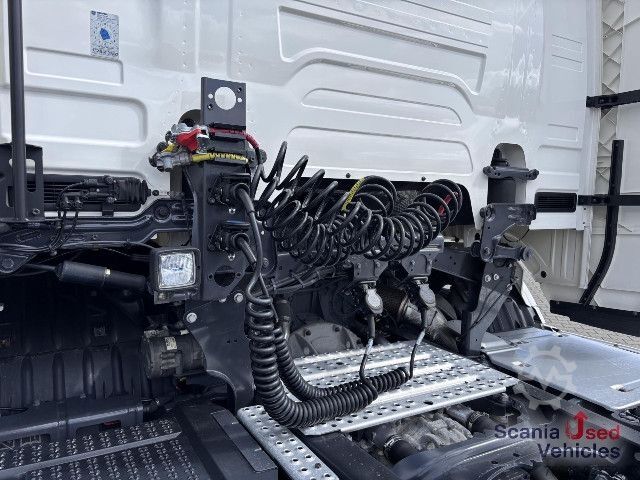 Tracteur routier standard Scania R 460 A4x2NA RETARDER P-AIRCO