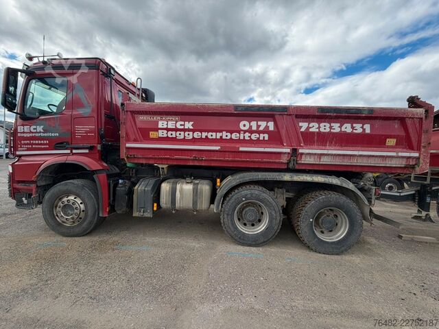 Camión volquete MERCEDES-BENZ Arocs 2651/3-Achser/2651/RETARDER/KLIMA/