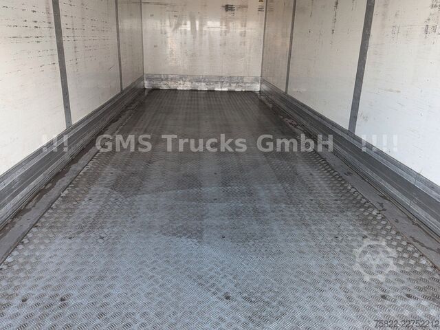 Camion frigorifique MERCEDES-BENZ Atego 1324 / NUR135km / TÜV 04-27 / 7,3m +LBW