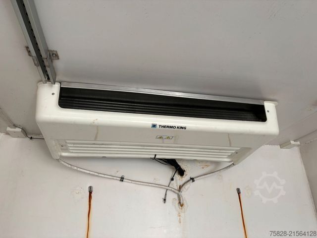 Refrigerated truck MERCEDES-BENZ Atego 1222  / Thermo King V-600 Max