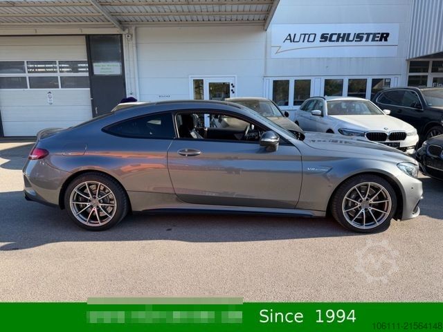 Van MERCEDES-BENZ C 63 AMG V8 C Night-Paket (AMG) Burmester Comand