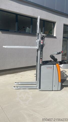 Pallet Stackers Still EXV-SF16