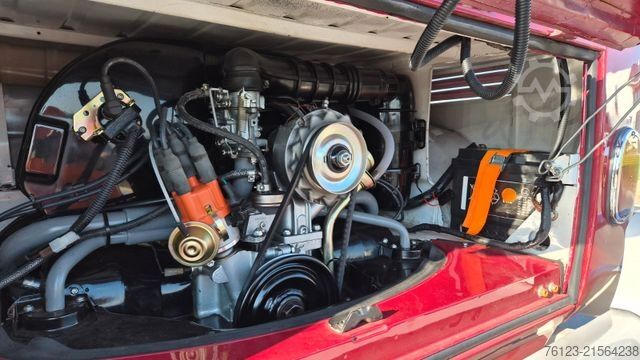 Minibus VOLKSWAGEN T 1 Samba mit Safarifenster