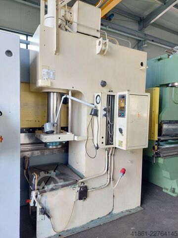 Hydraulisk presse med én søjle WMW Zeulenroda PYE 63 SS