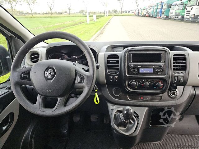 Bestelauto RENAULT TRAFIC 1.6 L2H1 Airco NAP