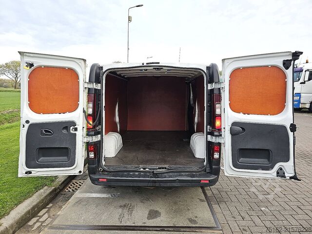 Bestelauto RENAULT TRAFIC 1.6 L2H1 Airco NAP