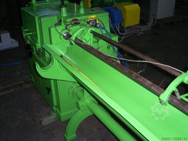 Straightening and cutting machine Vitari