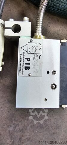 Razne završne mašine Robatech Heizschläuche und Leimköpfe