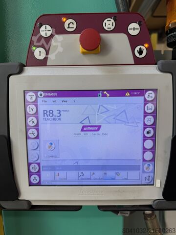 Machine de moulage par injection Arburg ALLROUNDER 570 E 2000-800