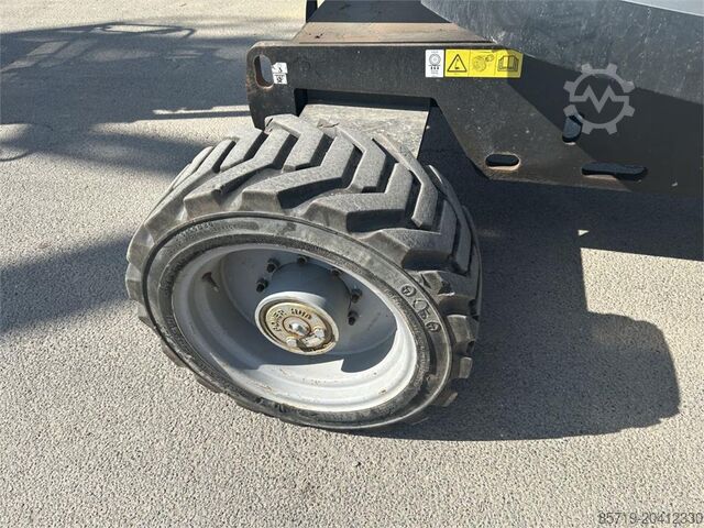 Articulated boom lift Genie Z-45/25XC (3204)