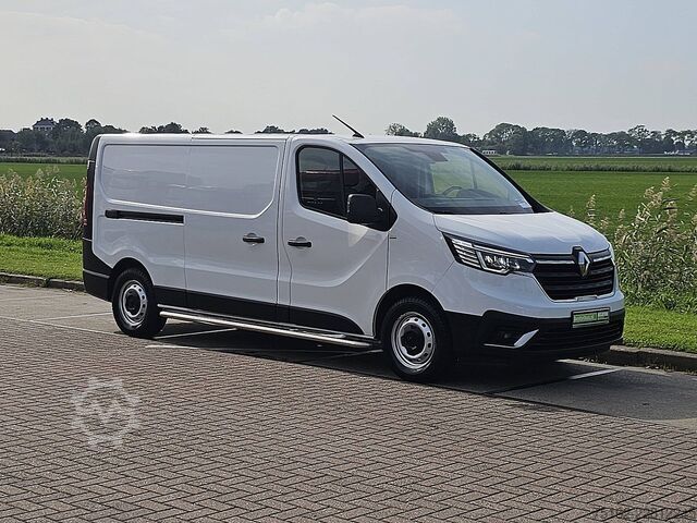 Kombi s vysokou střechou RENAULT TRAFIC 2.0 DCI L2H1 Airco Trekhaak