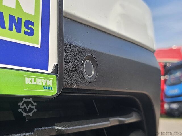 Kombi s vysokou střechou RENAULT TRAFIC 2.0 DCI L2H1 Airco Trekhaak