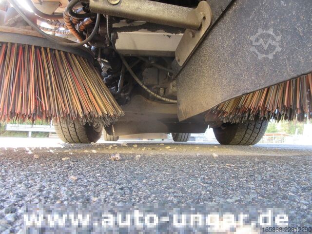 Barredora de calzadas Bucher CityCat CC 2020 Euro 6 Hochdruckreiniger